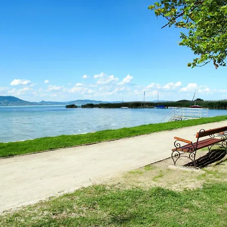 Petunia 2 By Interhome *