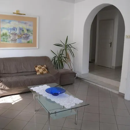 Сasa de vacaciones Petunia 2 By Interhome Fonyód