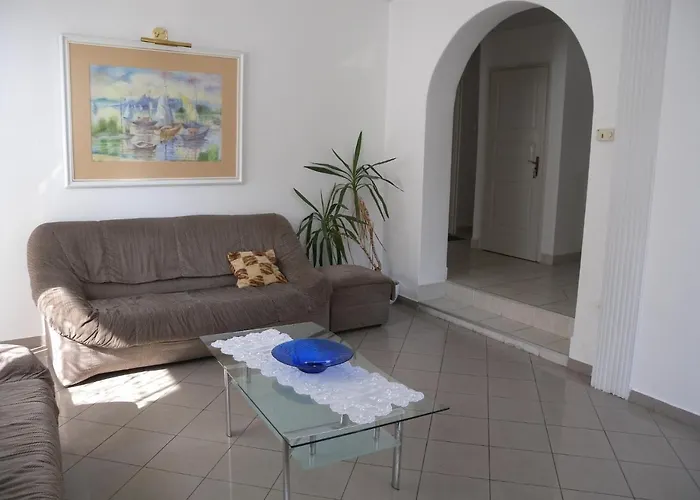 בית נופש Petunia 2 By Interhome Fonyód